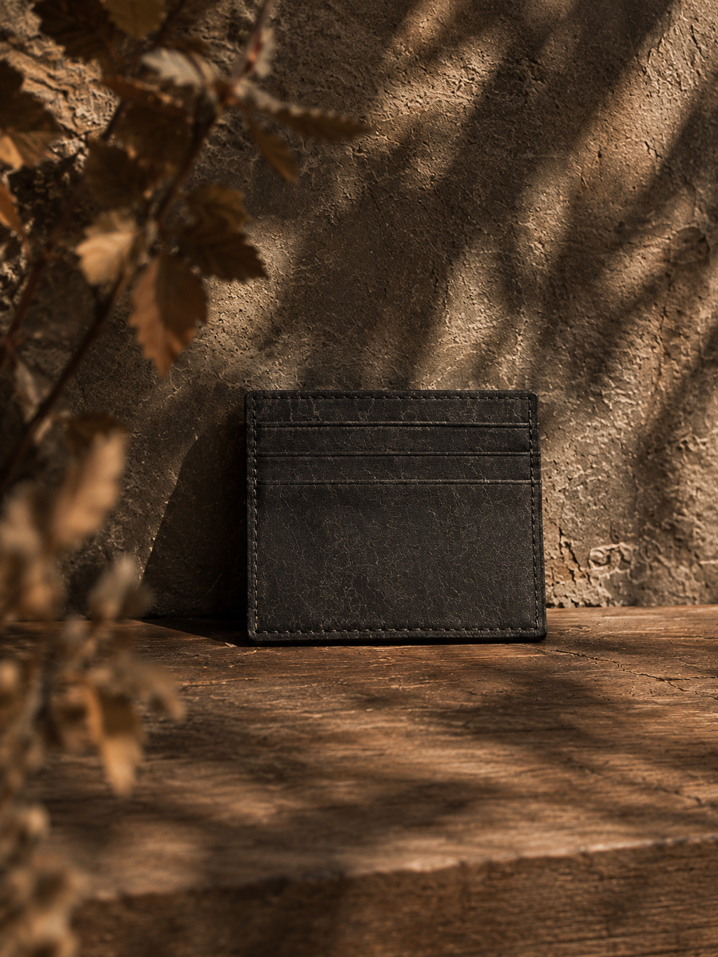 LEATHER CARD HOLDER